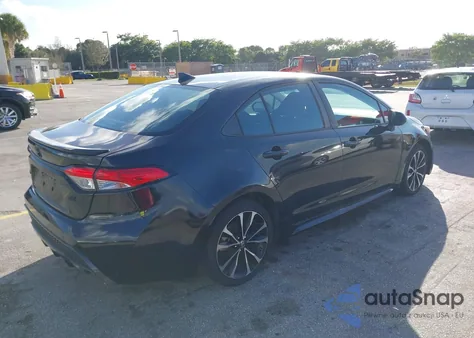 2021 Toyota Corolla Le z USA, uszkodzony, nr VIN 5YFEPMAE9MP147707